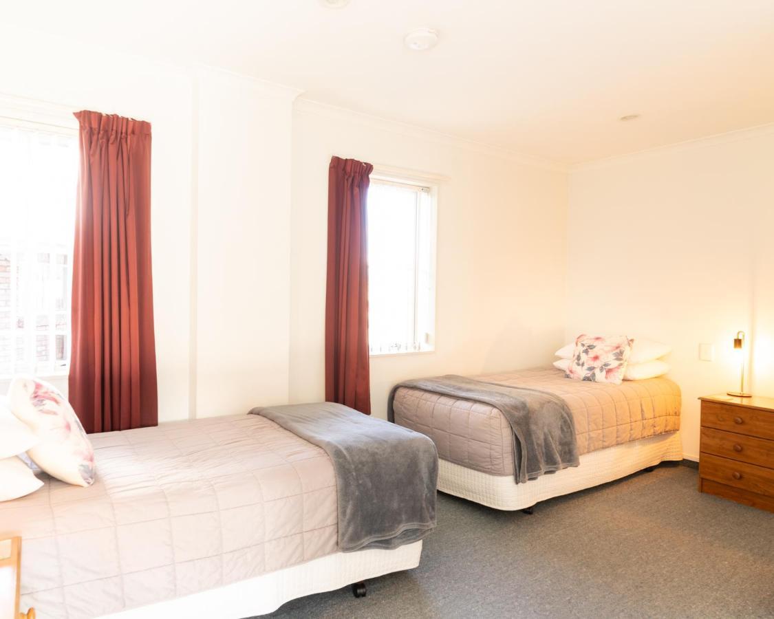 Alexandra Heights Motel Luaran gambar
