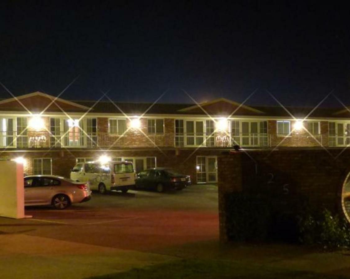 Alexandra Heights Motel Luaran gambar